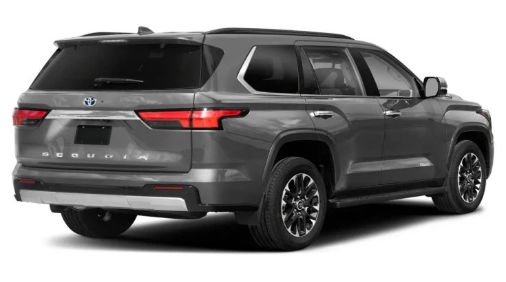 تويوتا سيكويا 3.5 2025 من الخلف