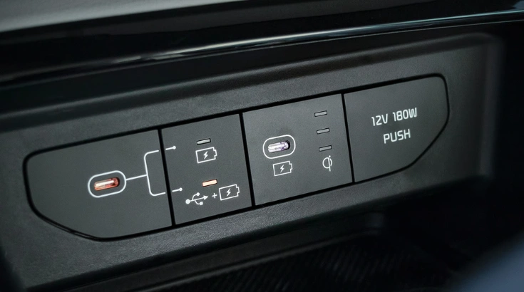 شاحن لاسلكي كيا k5