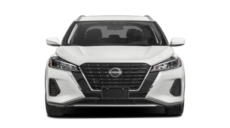 نيسان كيكس SV 2023 أمامية بيضاء