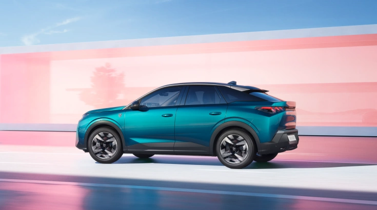 بيجو 3008 جي تي لاين 2025