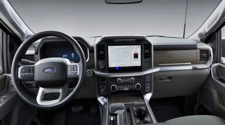 مقصورة فورد F-150 2025