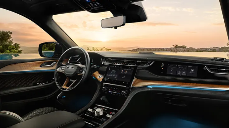 جراند شيروكي ليميتد 2024