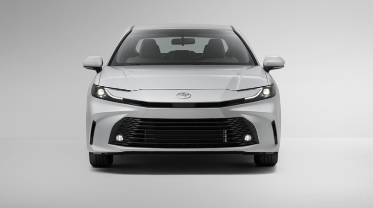 تويوتا كامري ستاندر 2.5 2025