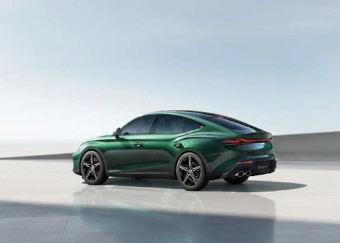 ام جي 7 سيدان