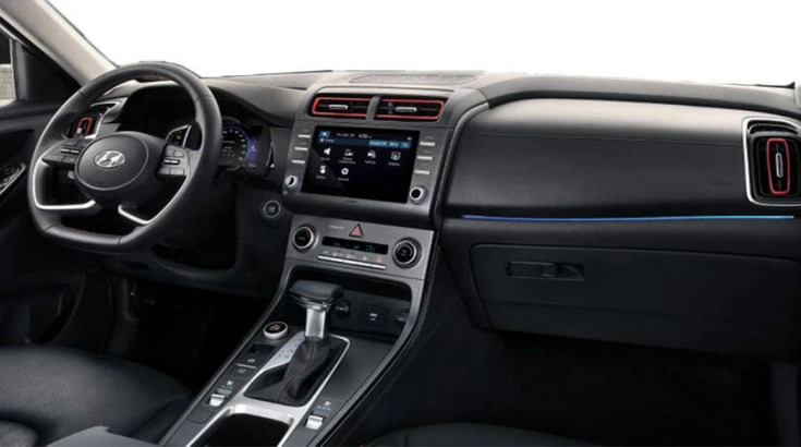داخلية هيونداي كريتا سمارت 2025
