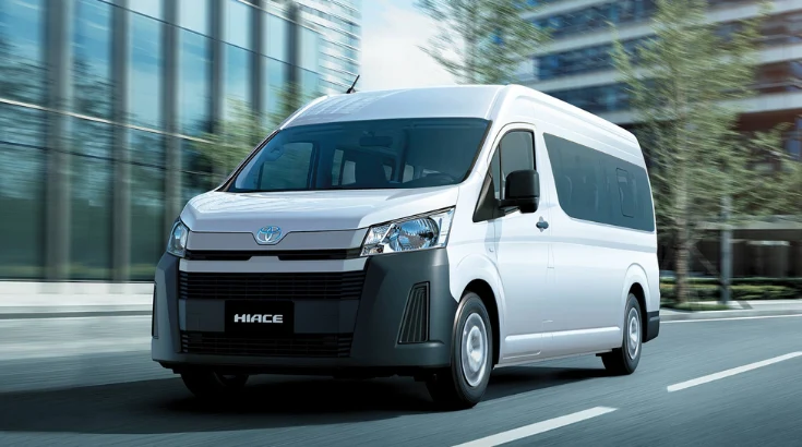 تويوتا هايس 2025 ديزل أوتوماتيك | باص 13 راكب سقف عالي