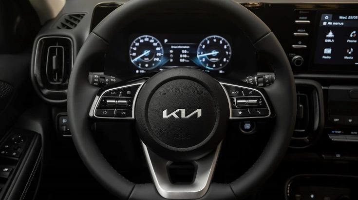 داخلية كيا سونيت EX 2026 عجلة القيادة