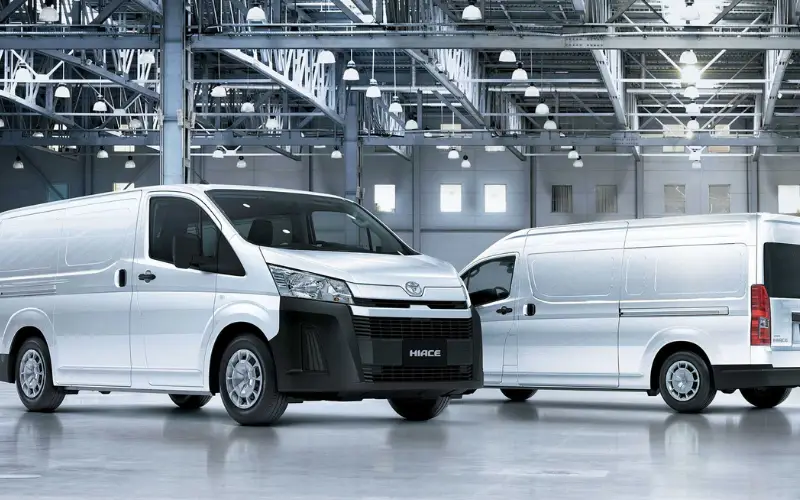 تويوتا هايس فان بضاعة 2025