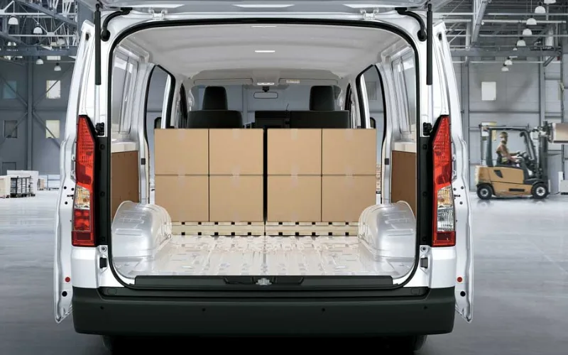 صندوق تويوتا هايس فان بضاعة 2025